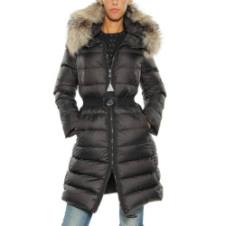 Moncler – Down Coat “Fabrefox”